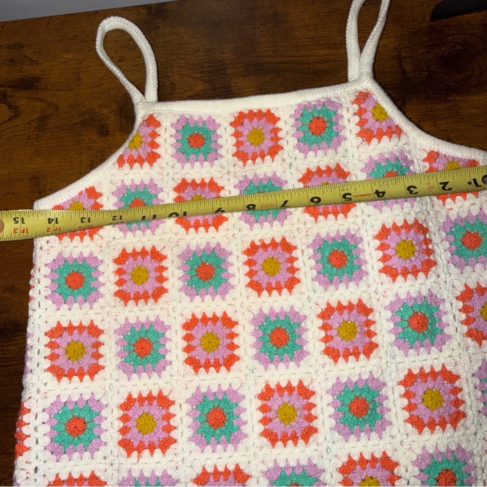 Crochet Short Top Granny Square Multicolor White - Picture 6 of 6